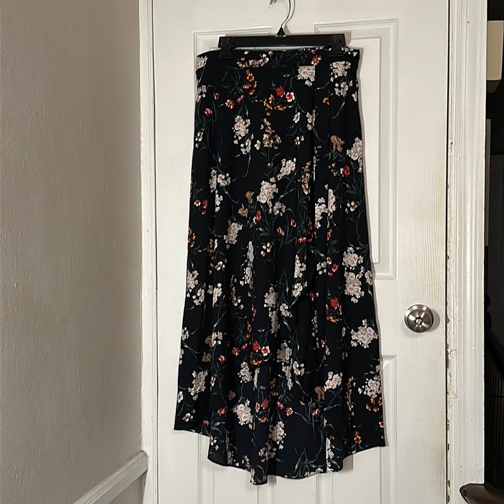 Black, Floral Midi Skirt Hi Lo w/ zipper - Kaileigh Golda Faux Wrap [NWT]